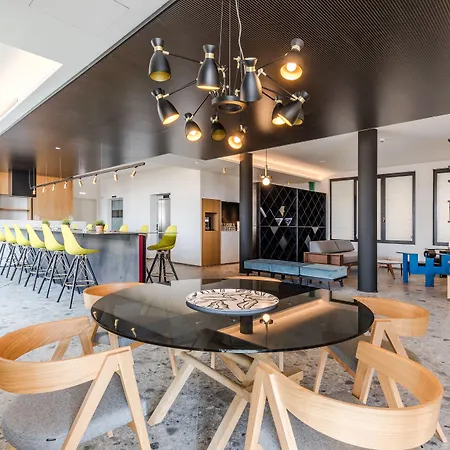 Maisonme Boutique (adults Only) ホテル 4*