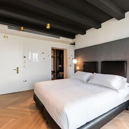 ホテル Maisonme Boutique (adults Only) 4*