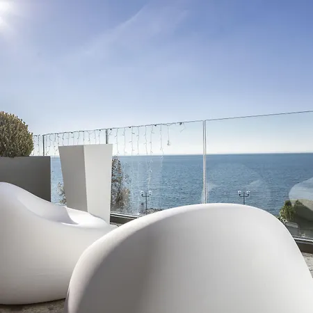 Maisonme Boutique (adults Only) ホテル バルドリーノ