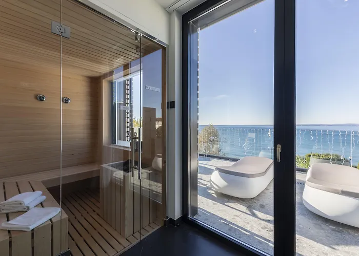 فندق Maisonme Boutique (adults Only)